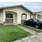 Se Vende C&oacute;moda Residencia en Villas de Santander II