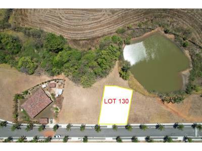 Lotes y Terrenos en Pedas&iacute;