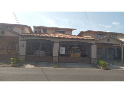 Casa en Barrio Col&oacute;n, La Chorrera