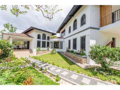 Casa en Alto De La Mesa, Ant&oacute;n