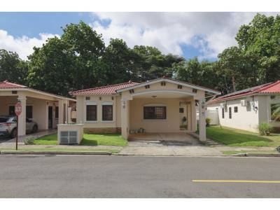 Casa en Barrio Col&oacute;n, La Chorrera
