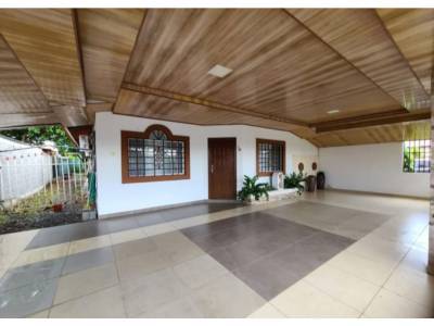 Casa en Chitr&eacute;