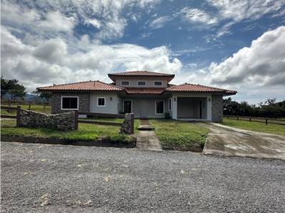 Casa en Palmira, Boquete