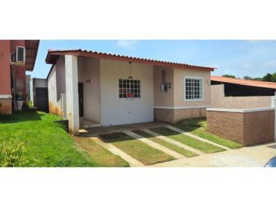 Casa en Barrio Col&oacute;n, La Chorrera