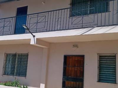 SE ALQUILA CASA - BUENA UBICACION EN ANTON
