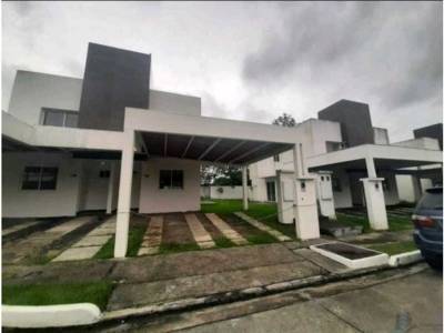 Casa en Nuevo Arraij&aacute;n