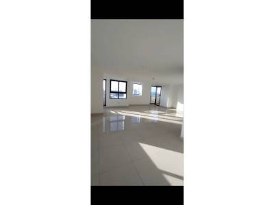 Apartamento en El Cangrejo, Ciudad De Panam&aacute;