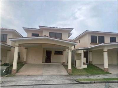 Casa en Nuevo Arraij&aacute;n